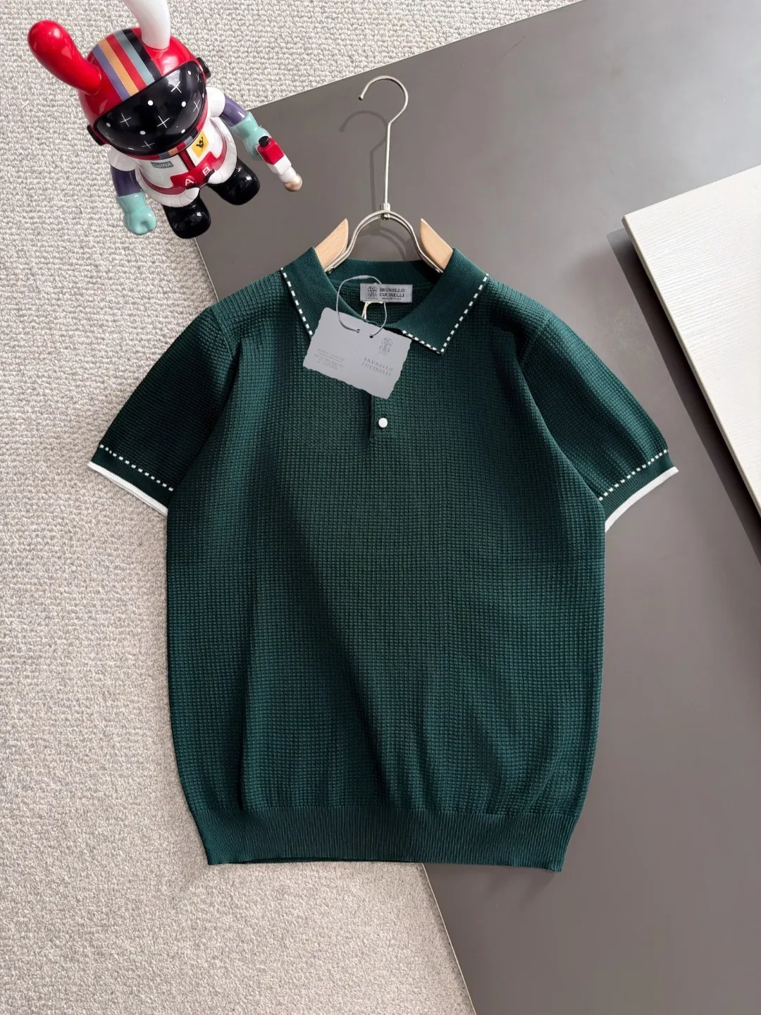 Next day shipment High Quality BC 2026 Summer New Arrival men's short-sleeved T-shirt Made of combed cotton yarn knitted cotton fabric, pure cotton high-weight special yarn, it feels full of weight when weighed, and the upper body is more textured than ordinary T-shirts. This texture can cope with the weather easily and is suitable for both hot and cold! The pattern on the chest adopts three-dimensional embroidery technology, and is perfectly produced stitch by stitch with reference to the original version! Loose fit design, looks noble. Size: M to XXXL